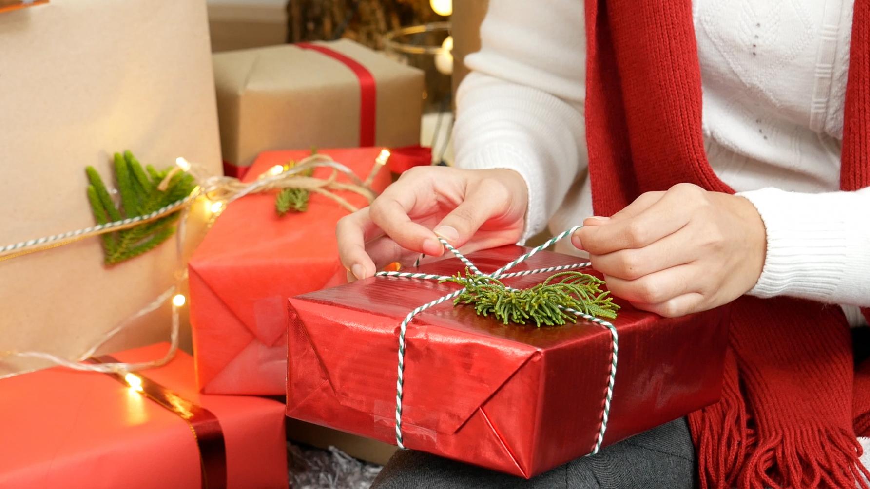 cadeaus: 10 tips voor de feestdagen | -