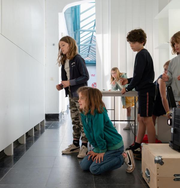 kinderen in de Kunsthal